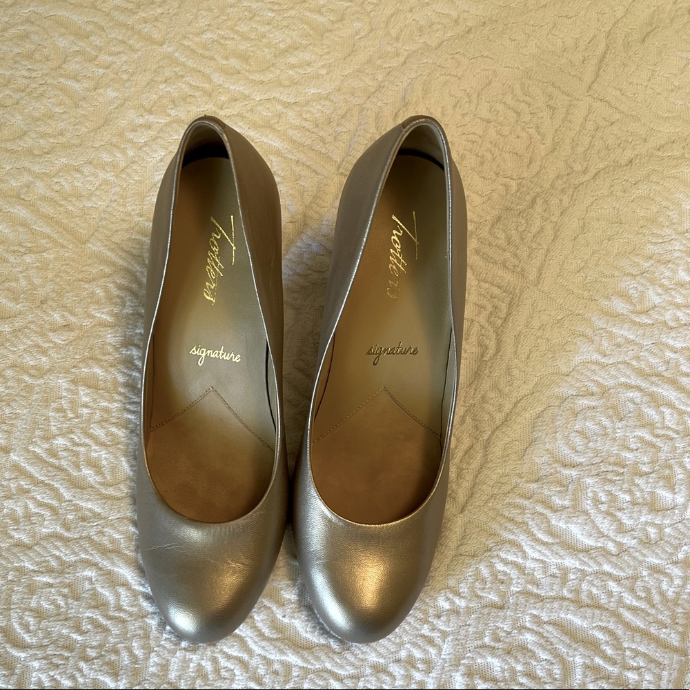 Ladies heels